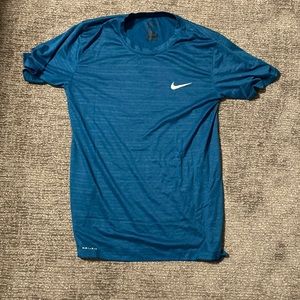 Mens Blue Nike t shirt size S
